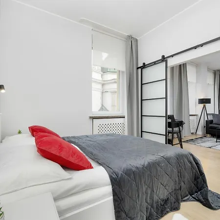 Exclusive Grey And Red In Center By Renters Varsovie