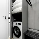 Exclusive Grey And Red In Center By Renters 公寓 华沙